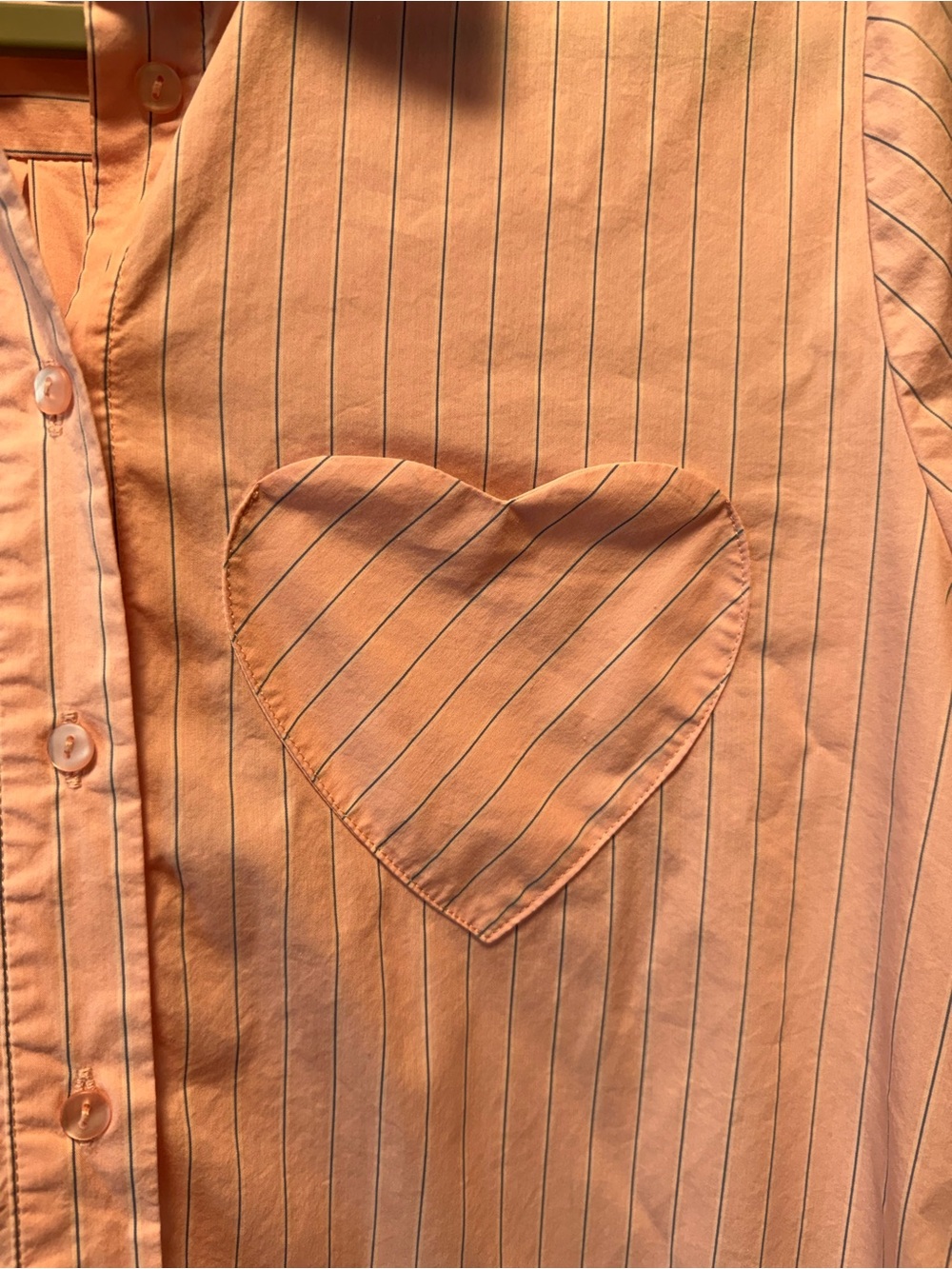 Modern Works Pink Pinstripe Heart Pocket Button-Up Shirt – Size Medium - Picture 4 of 6